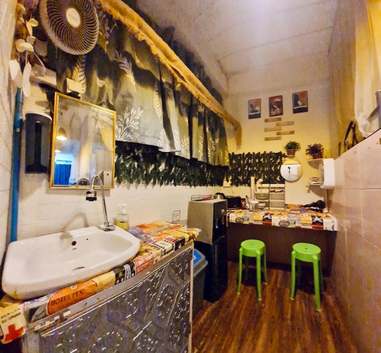 Me Hostel & Homestay At Haadrin Haad Rin Exteriér fotografie